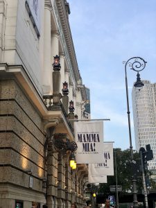 Theater des Westens Mamma Mia